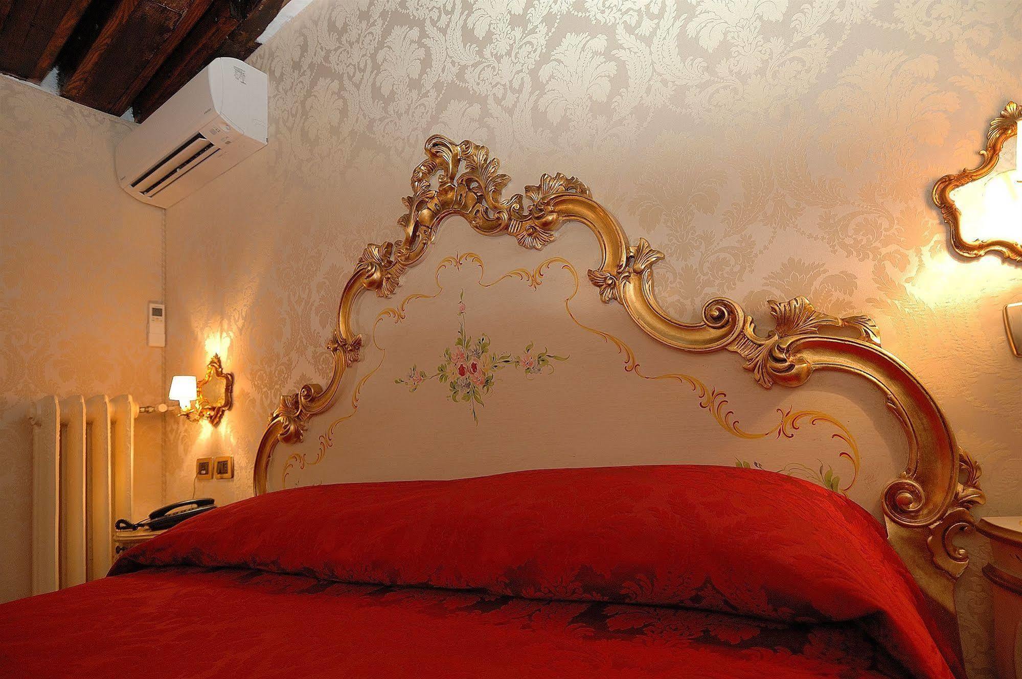 Residenza La Loggia 2* Venedig